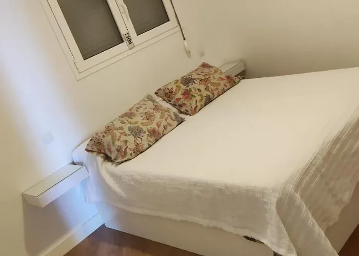 A Pie De Playa Tabaiba, Santa Cruz De Tenerife